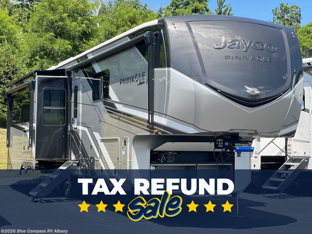 New 2025 Jayco Pinnacle 36FBTS available in Latham, New York