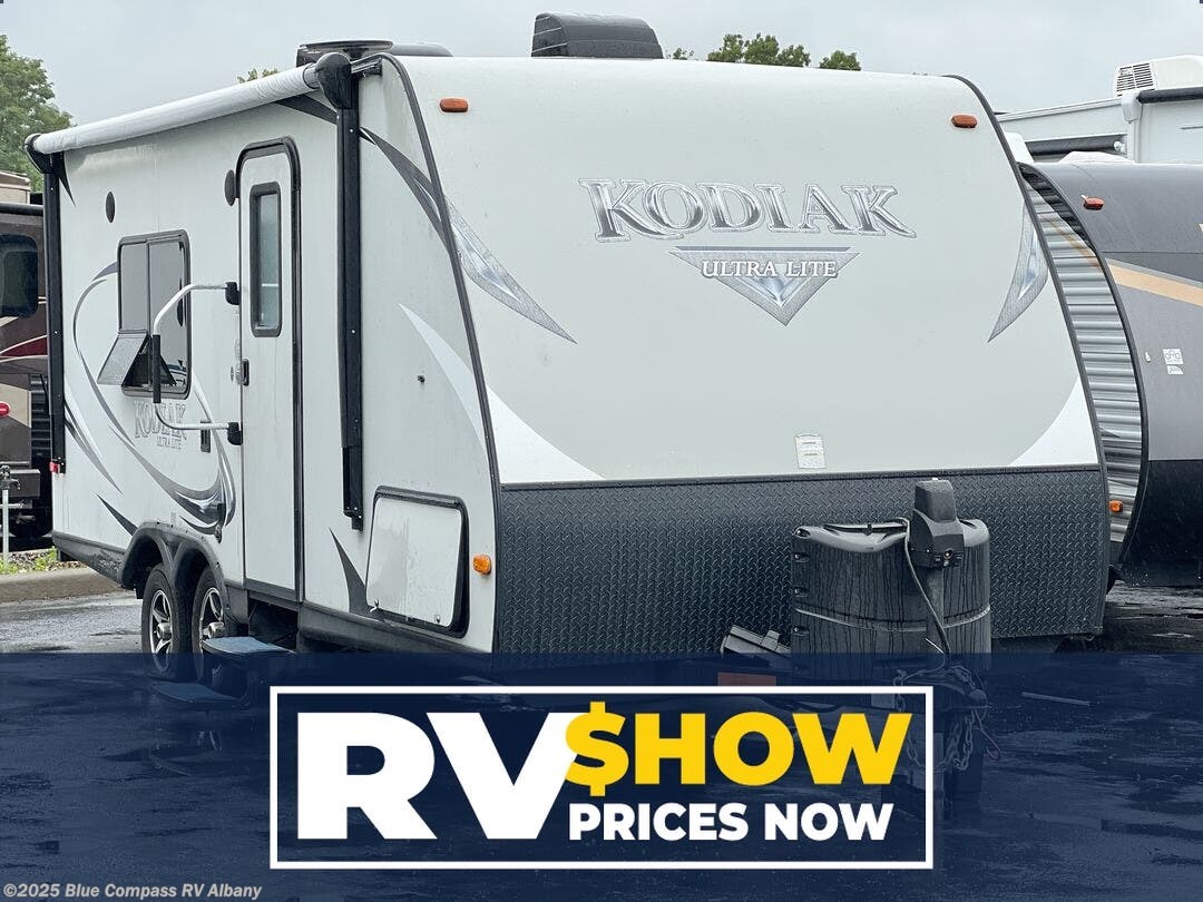 Used 2017 Dutchmen Kodiak Ultra Lite 201QB available in Latham, New York