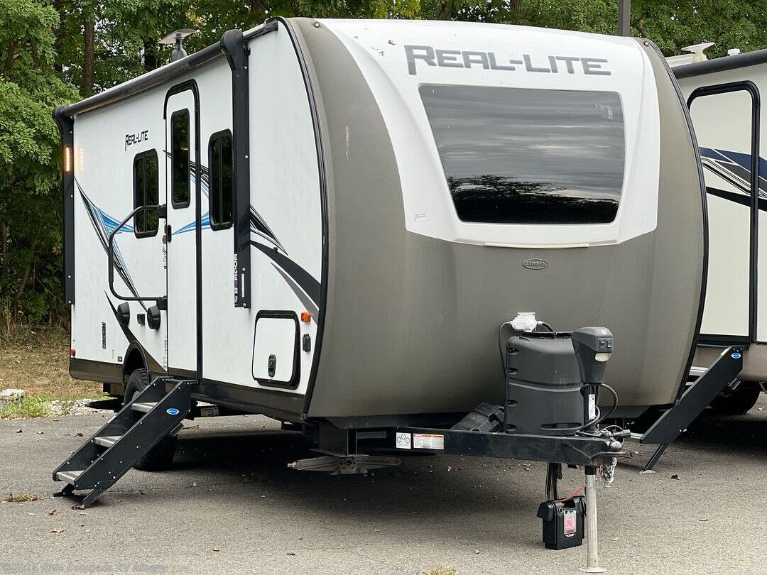 Used 2021 Palomino Real-Lite Mini RL186 available in Latham, New York