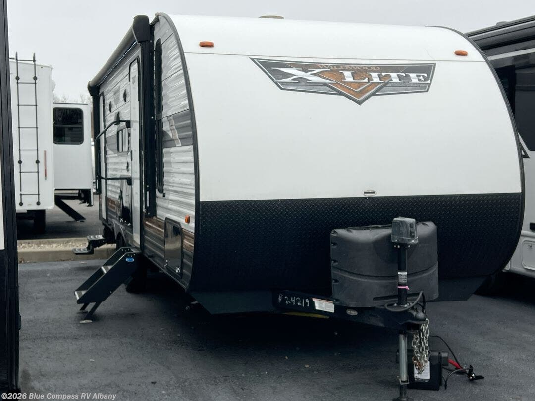 Used 2023 Forest River Wildwood X-Lite 240BHXL available in Latham, New York