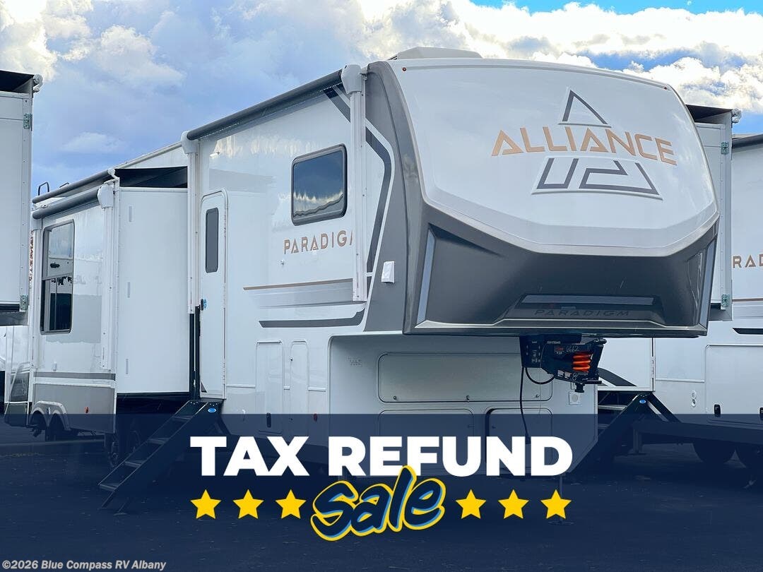 New 2025 Alliance RV Paradigm 395DS available in Latham, New York
