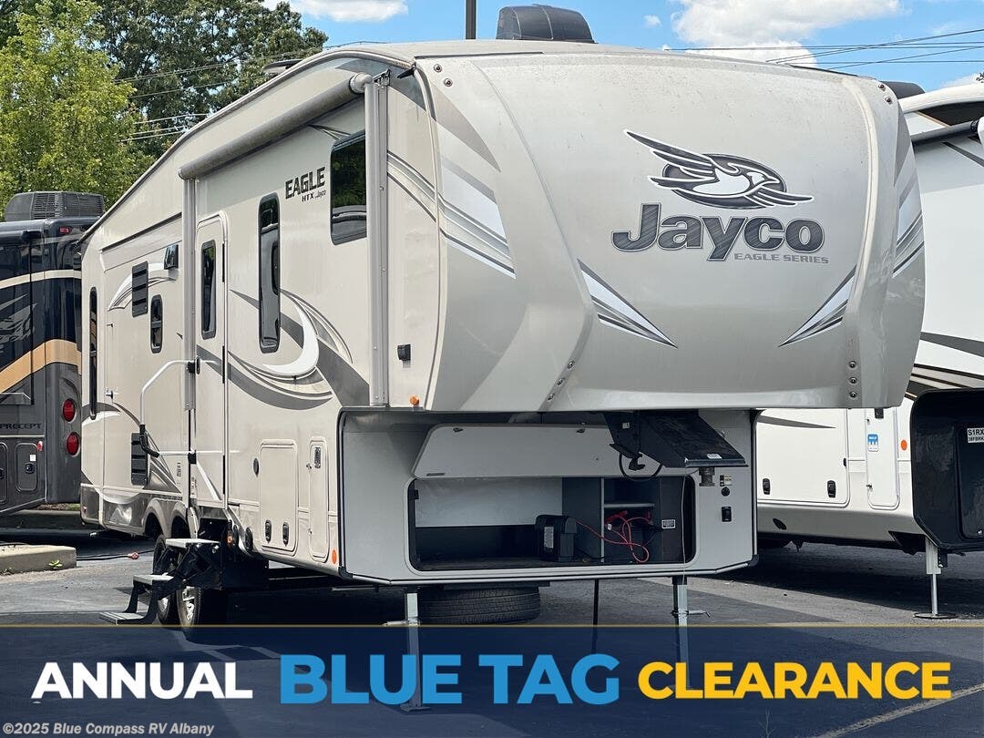 Used 2019 Jayco Eagle HTX 28RSX available in Latham, New York