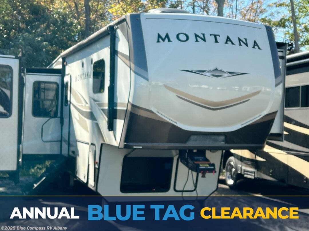 Used 2020 Keystone Montana 3120RL available in Latham, New York