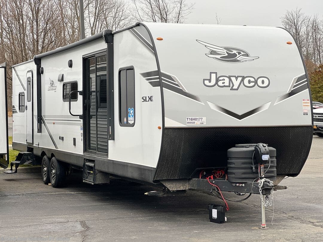 New 2026 Jayco Jay Flight SLX 380DQS available in Latham, New York