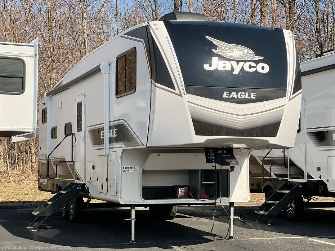 New 2026 Jayco Eagle HT 29DDB available in Latham, New York