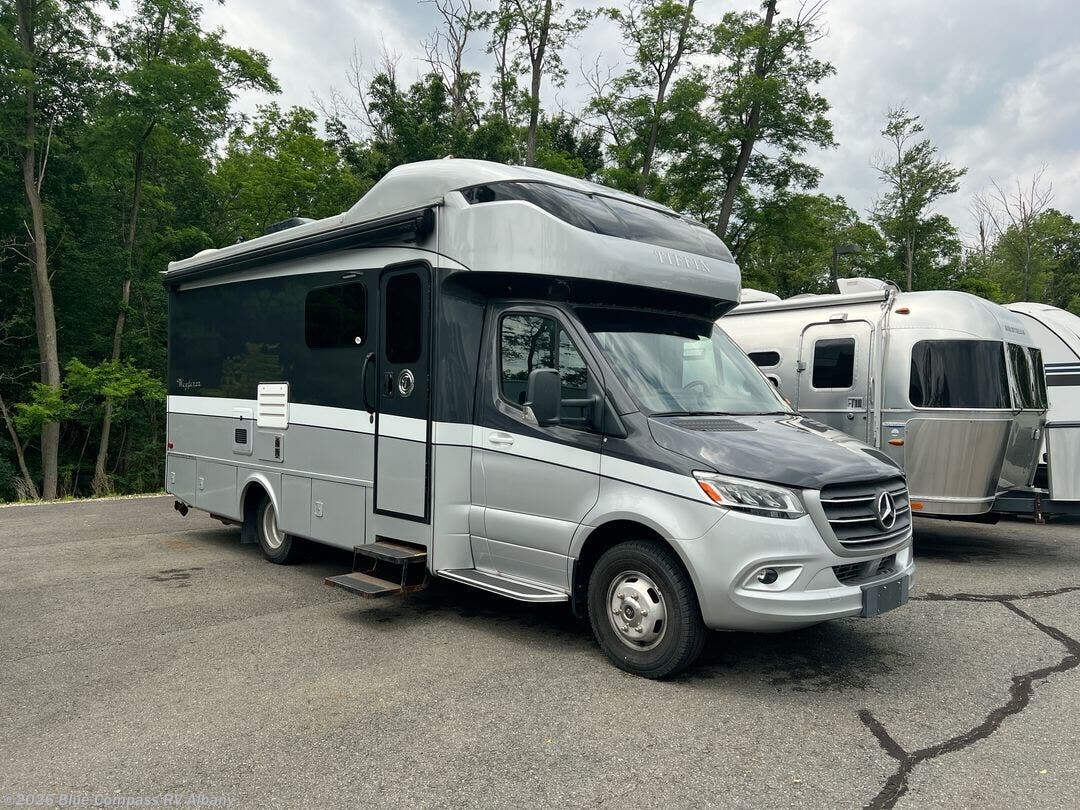 Used 2020 Tiffin Wayfarer 25RW available in Latham, New York