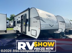New 2026 Jayco Jay Flight SLX 210QB available in Latham, New York