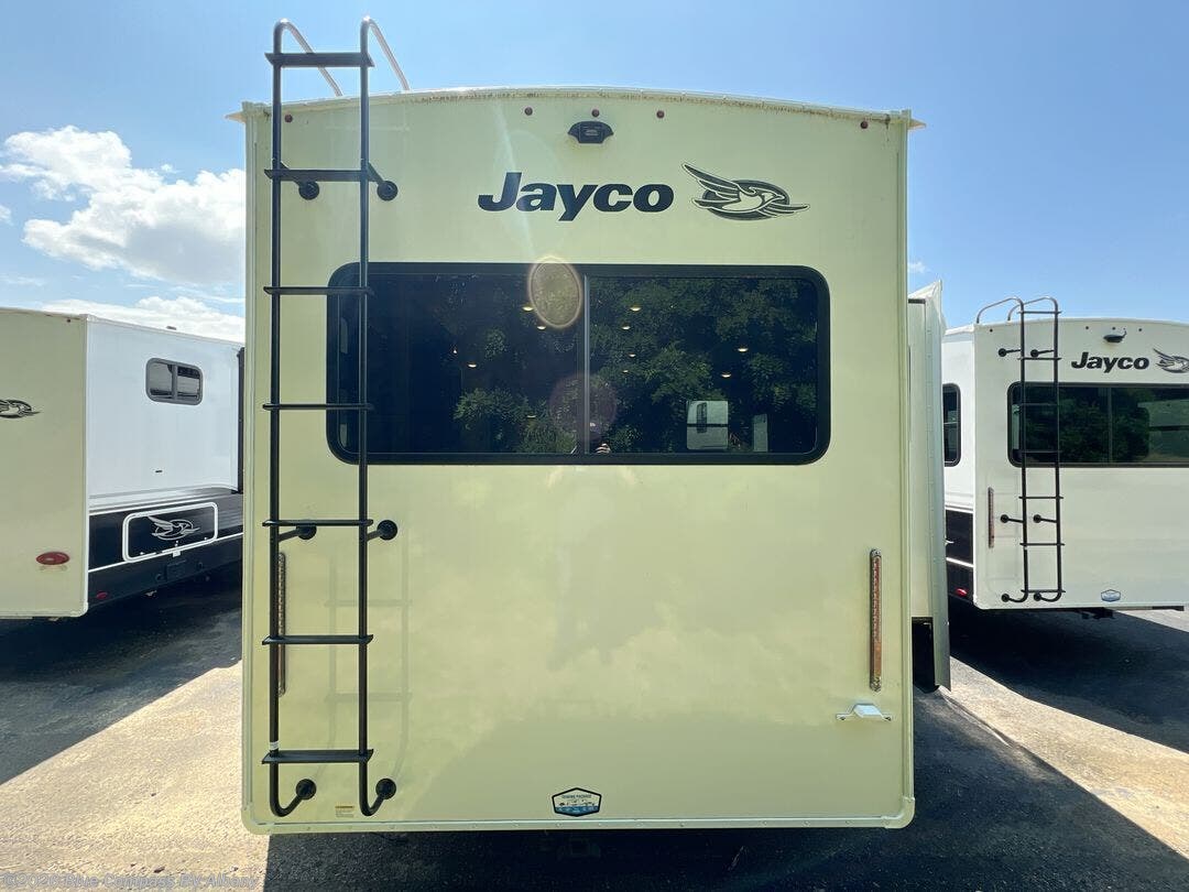 New 2025 Jayco Eagle 355MBQS available in Latham, New York