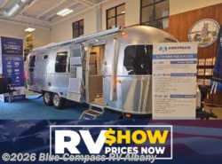 New 2026 Airstream Classic 28RB Twin available in Latham, New York