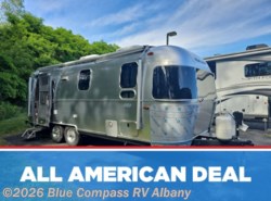 New 2026 Airstream Globetrotter 25FB Twin available in Latham, New York