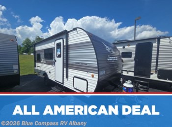 New 2027 Jayco Jay Flight SLX 172DB available in Latham, New York