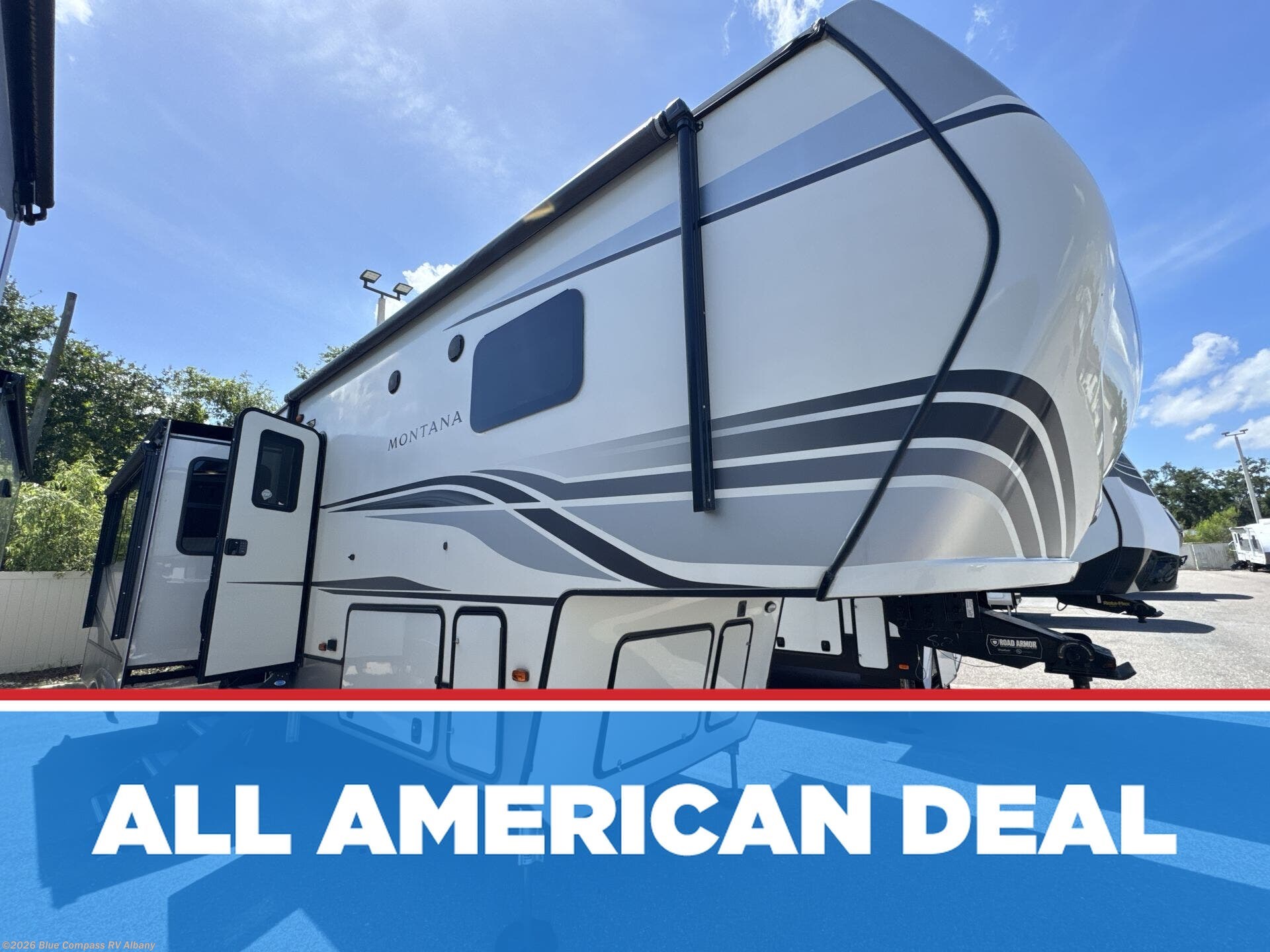 Used 2022 Keystone Montana 3121RL available in Latham, New York