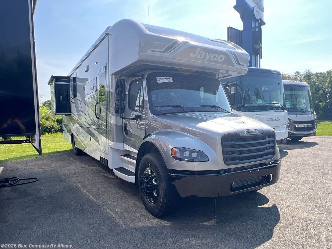 New 2027 Jayco Seneca Prestige 37K available in Latham, New York