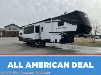New 2026 Jayco Seismic 395 available in Latham, New York