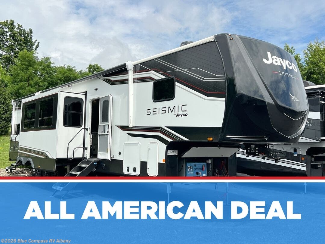 New 2026 Jayco Seismic 395 available in Latham, New York