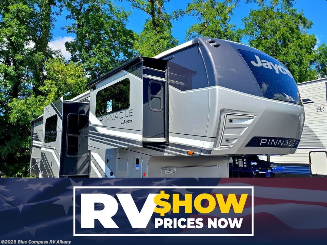 New 2027 Jayco Pinnacle 39FLOK available in Latham, New York
