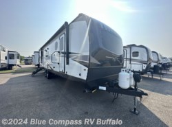 New 2024 Forest River Rockwood Ultra Lite 2911BS available in West Seneca, New York