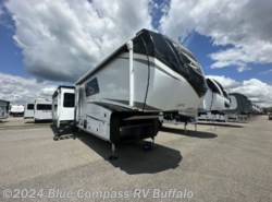 New 2025 Jayco Pinnacle 38FBRK available in West Seneca, New York