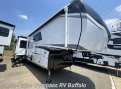 New 2025 Jayco Pinnacle 38FBRK available in West Seneca, New York