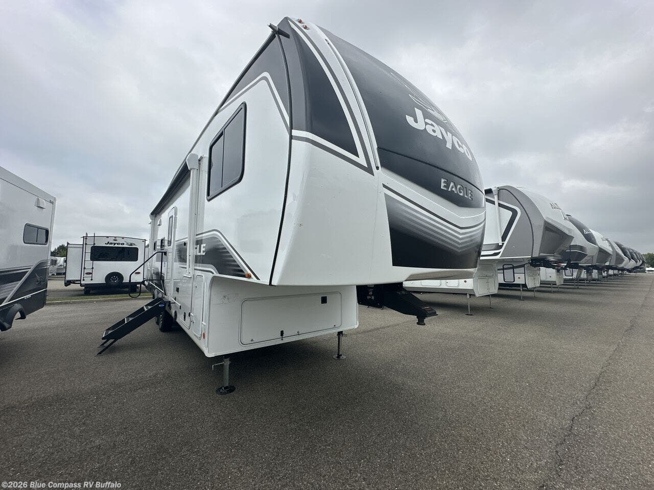 New 2026 Jayco Eagle HT 29DDB available in West Seneca, New York