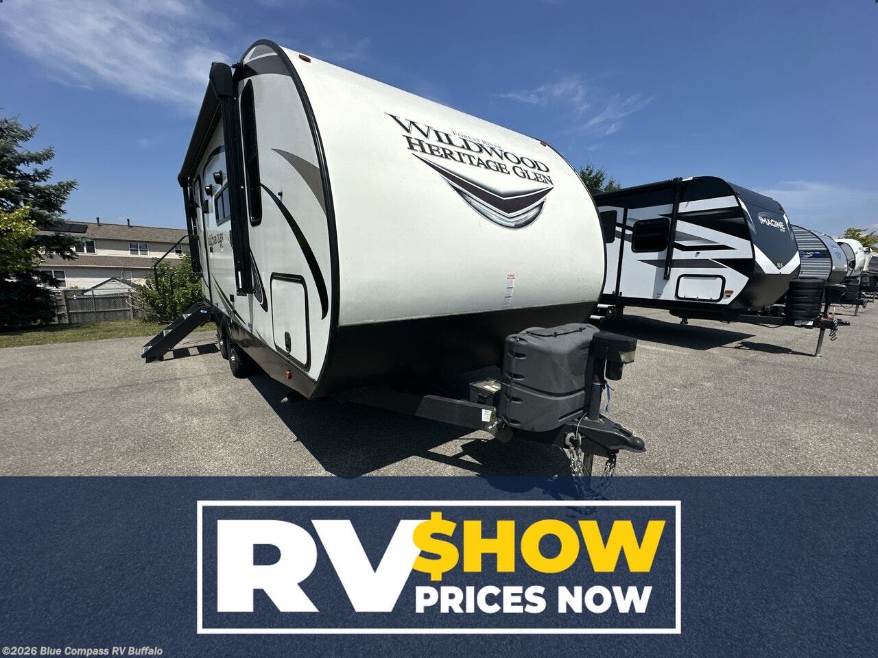 Used 2021 Forest River Wildwood Heritage Glen Hyper-Lyte 19RBHL available in West Seneca, New York