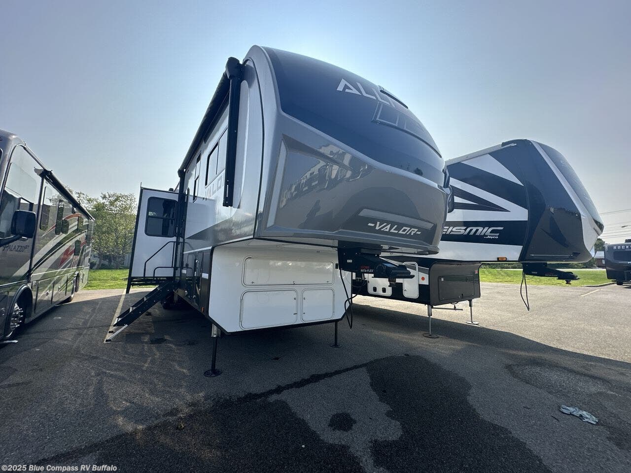 Used 2024 Alliance RV Valor 42V13 available in West Seneca, New York