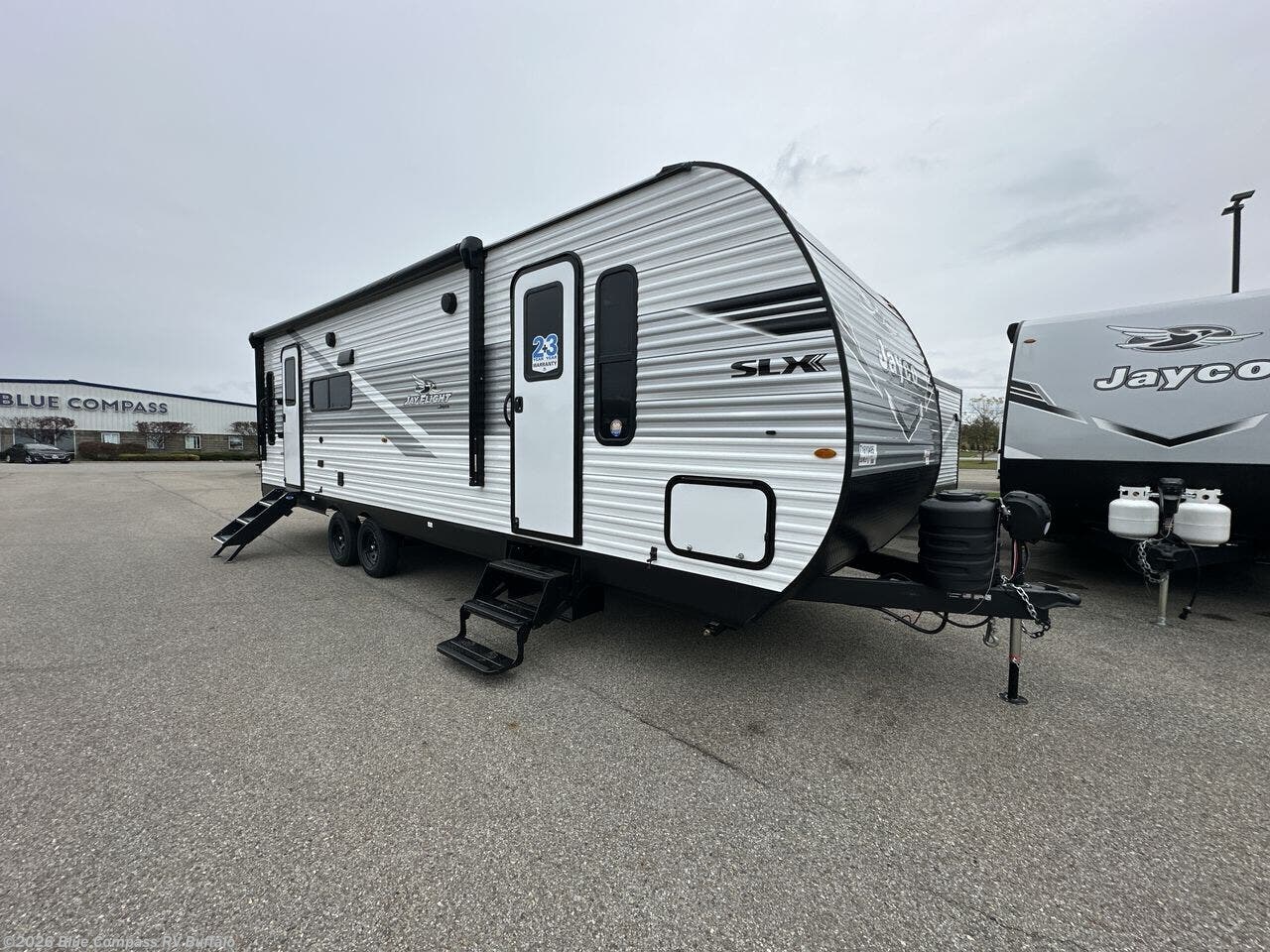 New 2026 Jayco Jay Flight SLX 262RLS available in West Seneca, New York