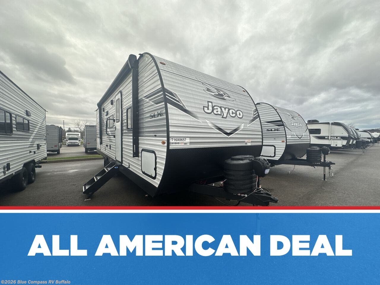 New 2026 Jayco Jay Flight SLX 261BHS available in West Seneca, New York