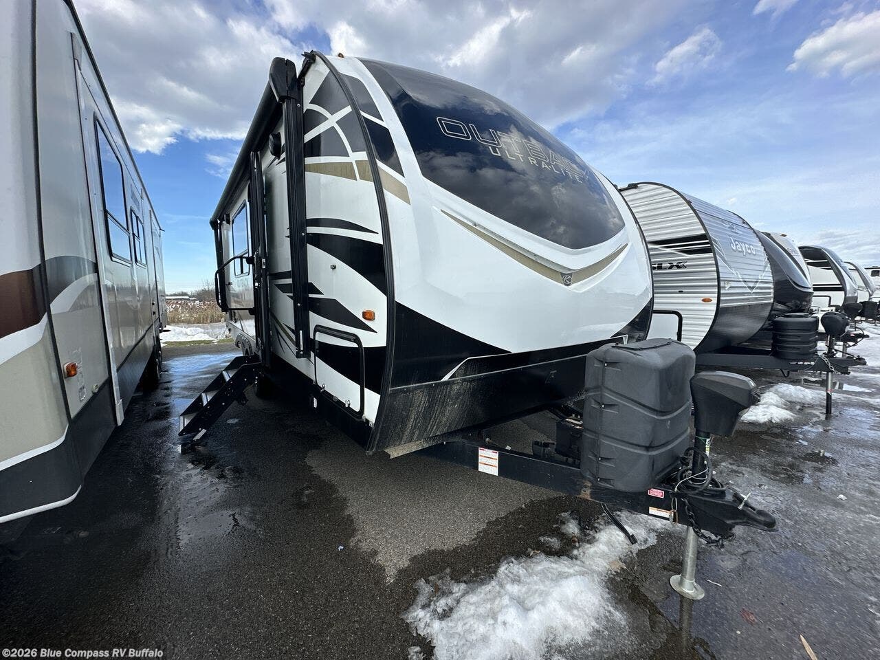 Used 2021 Keystone Outback Ultra Lite 221UMD available in West Seneca, New York