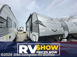 New 2026 Jayco Jay Flight SLX 175FQ available in West Seneca, New York