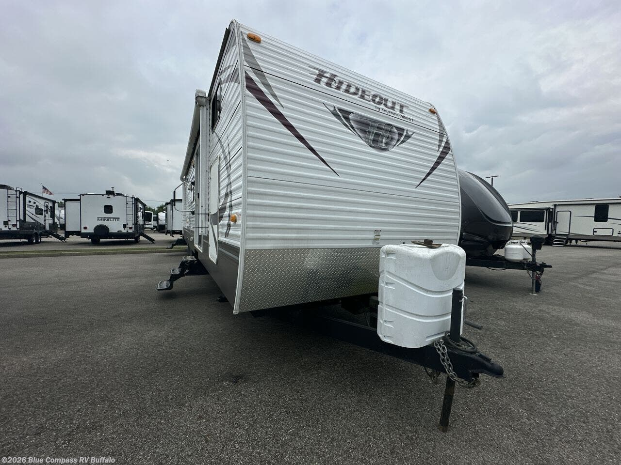 Used 2013 Keystone Hideout 38BHDS available in West Seneca, New York