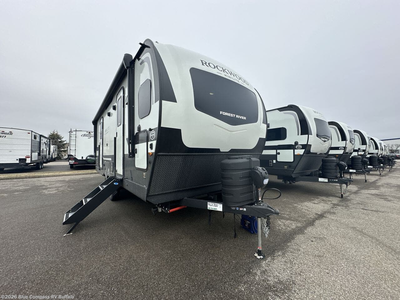 New 2026 Forest River Rockwood Mini Lite 2506FK available in West Seneca, New York