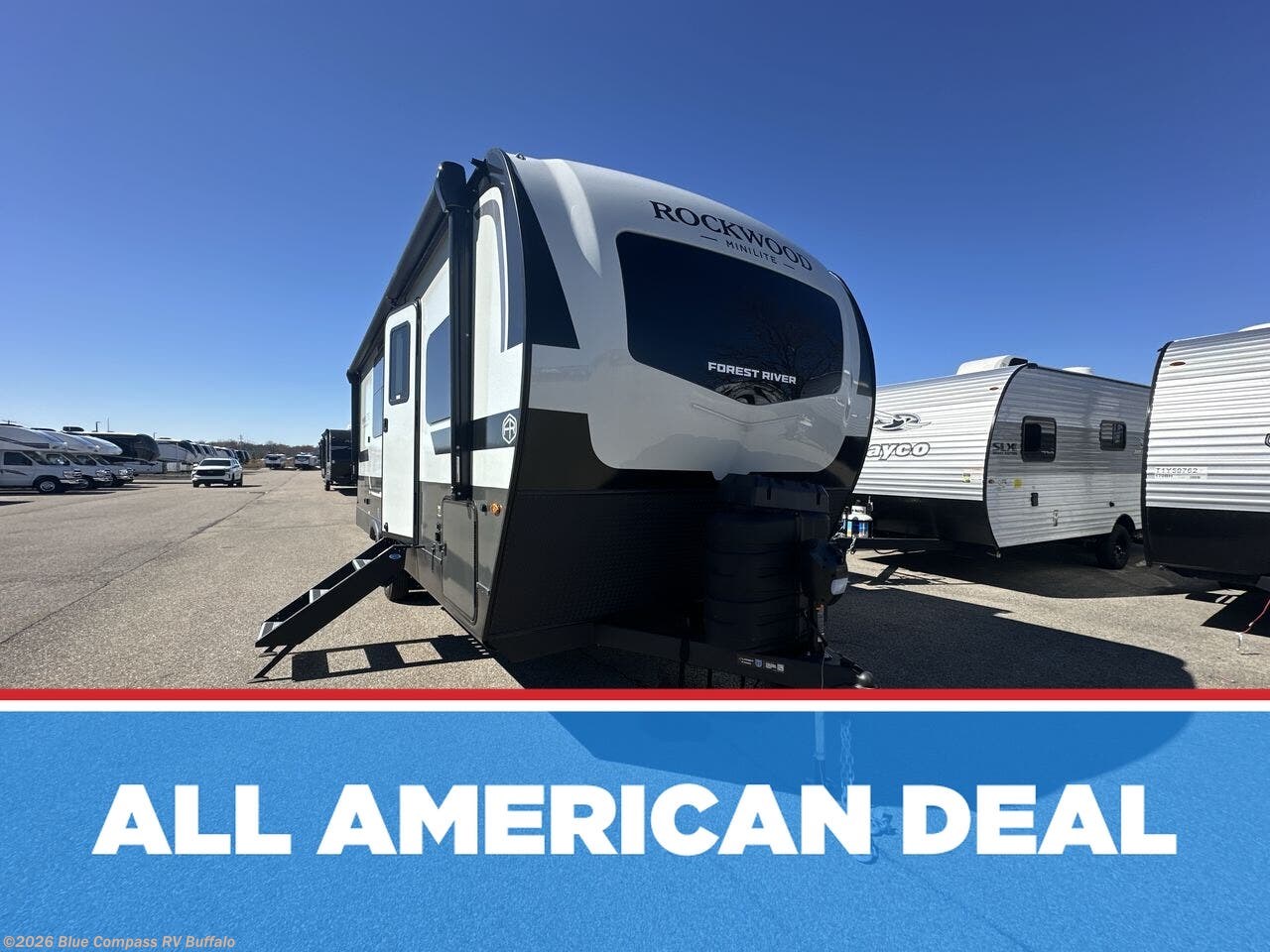 New 2026 Forest River Rockwood Mini Lite 2522FB available in West Seneca, New York