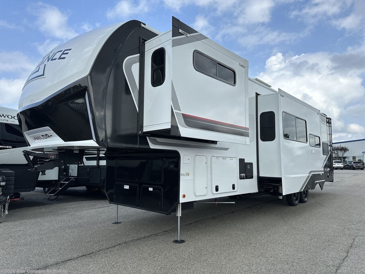 New 2027 Alliance RV Valor 37V11 available in West Seneca, New York