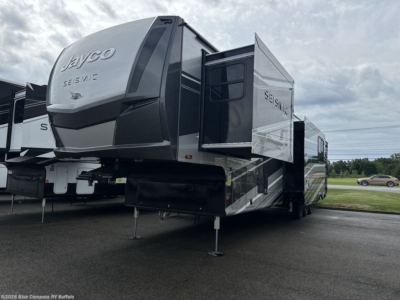 New 2027 Jayco Seismic 395 available in West Seneca, New York