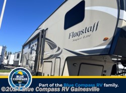 Used 2019 Forest River Flagstaff Super Lite 527BHS available in Alachua, Florida