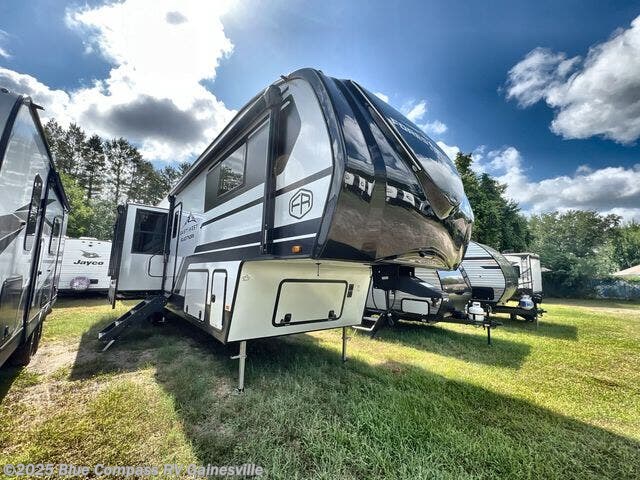 New 2025 East to West Blackthorn 3700BH-OK available in Alachua, Florida