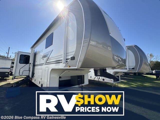 New 2026 Heartland Sundance 32RLBS available in Alachua, Florida