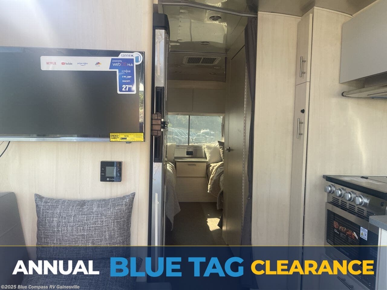 New 2026 Airstream Flying Cloud 25FB available in Alachua, Florida