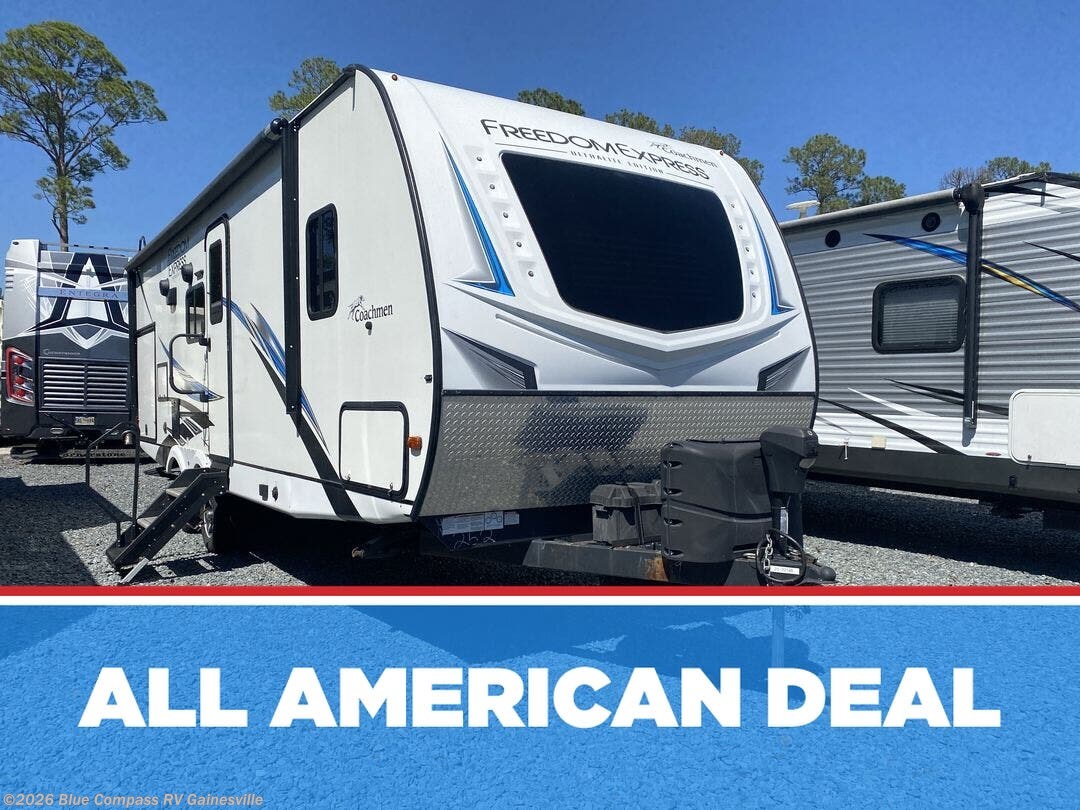 Used 2021 Coachmen Freedom Express Ultra Lite 252RBS available in Alachua, Florida