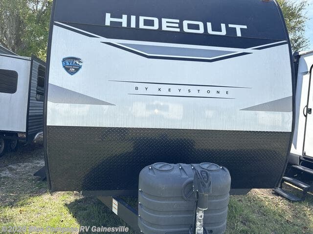 Used 2023 Keystone Hideout 31BRD available in Alachua, Florida