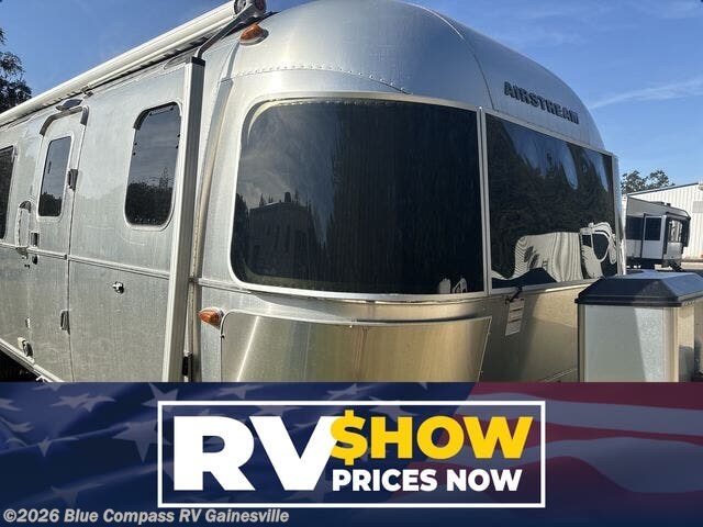 Used 2018 Airstream Classic 33FBQ available in Alachua, Florida