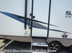 Used 2023 Forest River Salem Hemisphere Hyper-Lyte 25rbhl Salem available in Fort Myers, Florida