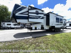 New 2025 Jayco Seismic Luxury Series 4113 available in Fort Myers, Florida