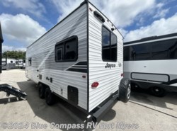 New 2025 Jayco Jay Flight SLX 210QB available in Fort Myers, Florida