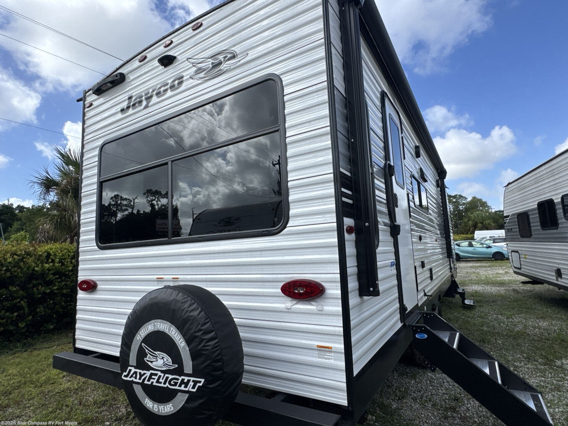 New 2025 Jayco Jay Flight SLX 262RLS available in Fort Myers, Florida