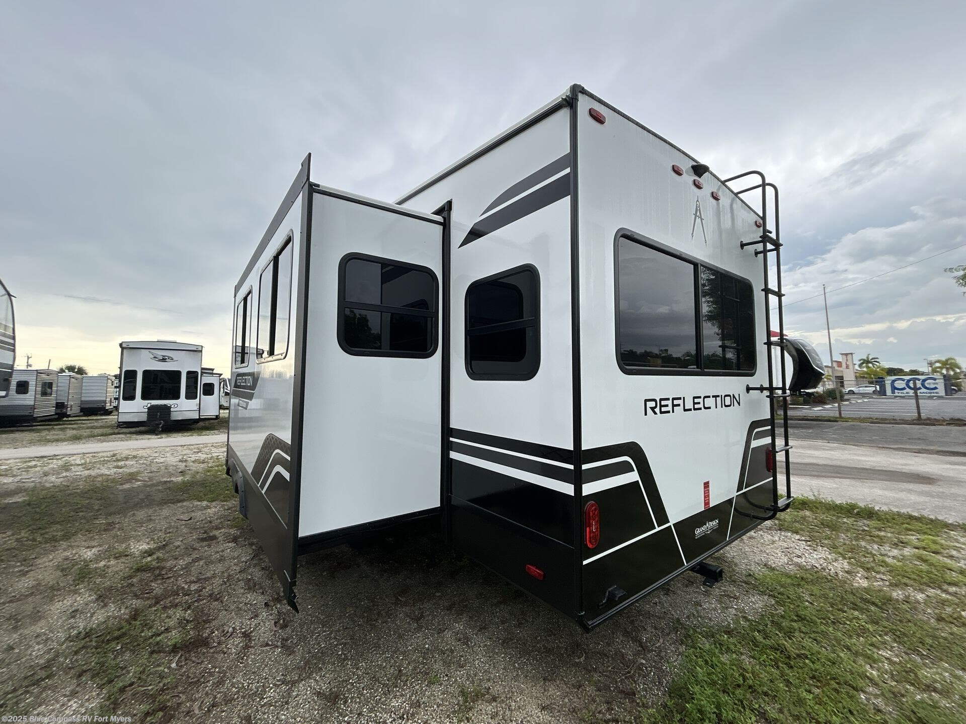 New 2026 Grand Design Reflection 100 Series 28RL available in Fort Myers, Florida