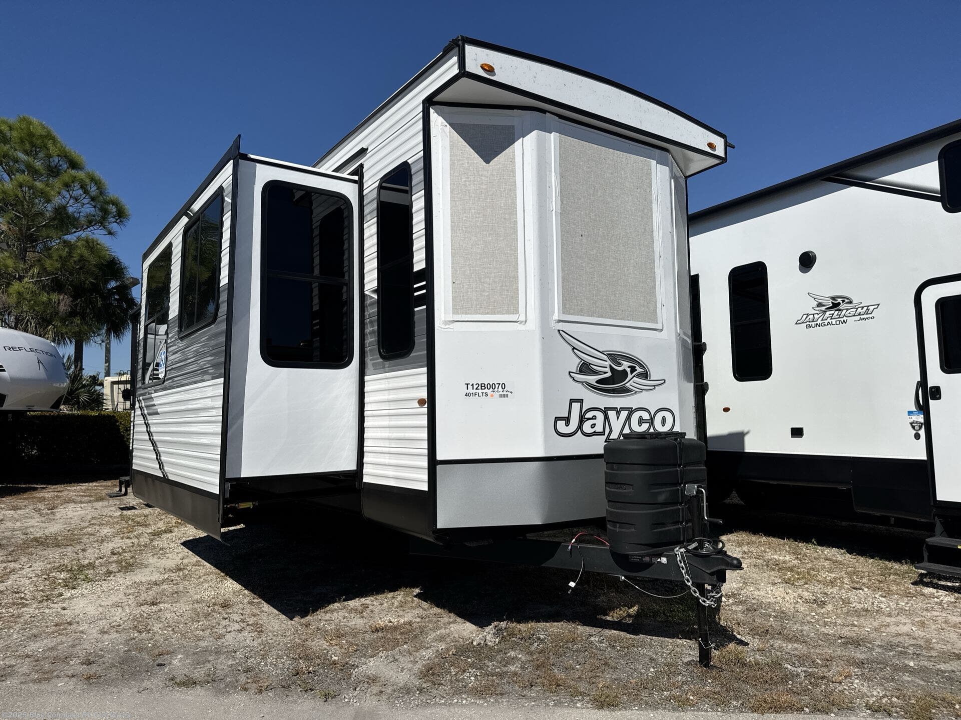 New 2026 Jayco Jay Flight Bungalow 401FLTS DS available in Fort Myers, Florida