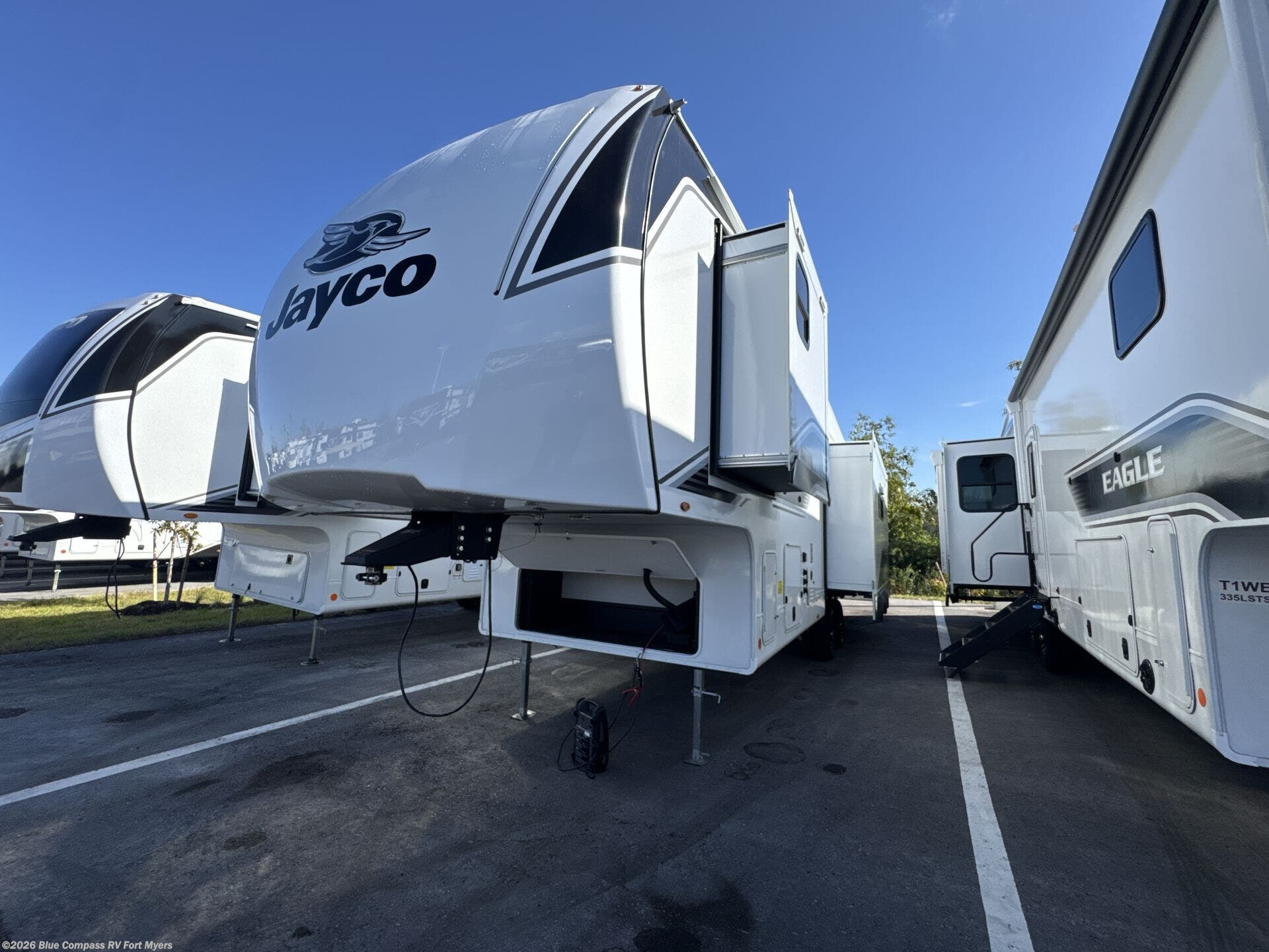 New 2026 Jayco Eagle SLE 30RLT available in Fort Myers, Florida