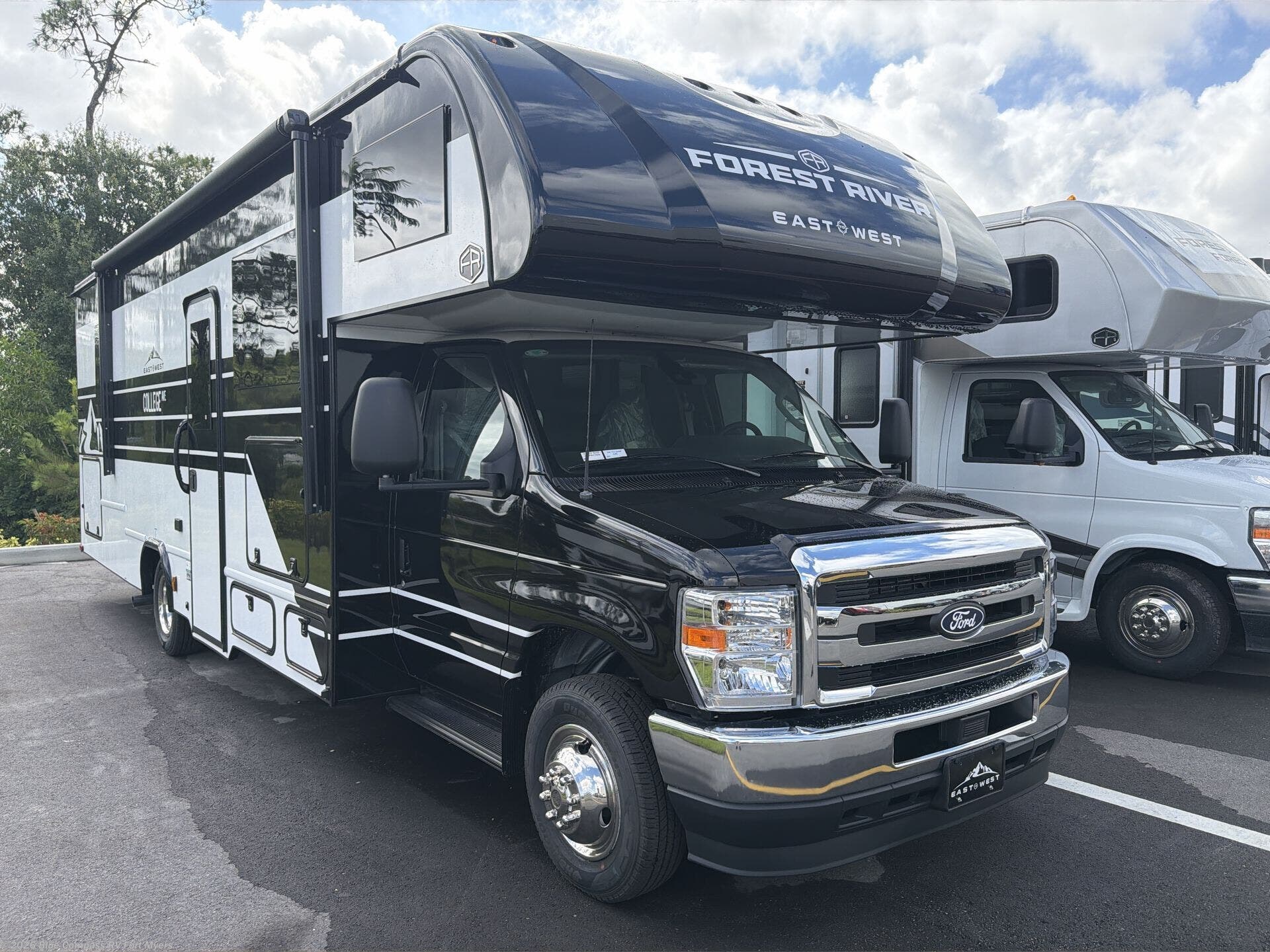 New 2026  East to West College Avenue 2801S by East to West from Blue Compass RV Fort Myers in Fort Myers, FL